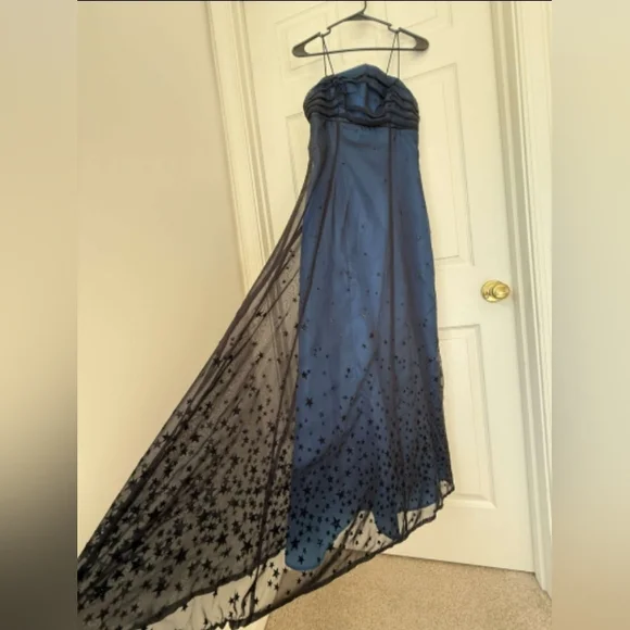 Morgan And Co. Blue And Black Spaghetti Strap Corsetback Prom Dress Sz. 7/8 - Picture 4 of 7